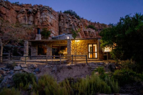 Desert Wind Private Guest and Game Farm